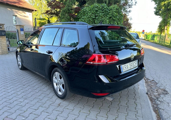 Volkswagen Golf cena 37950 przebieg: 154000, rok produkcji 2015 z Dobrodzień małe 352